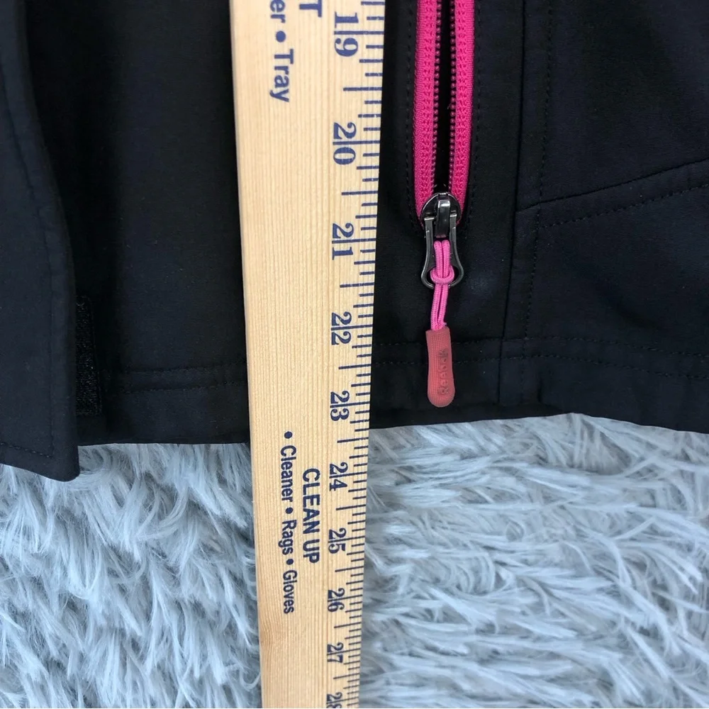 Reebok Jacket Girls Medium Black Pink Rain Resistant Pockets Fleece Lined